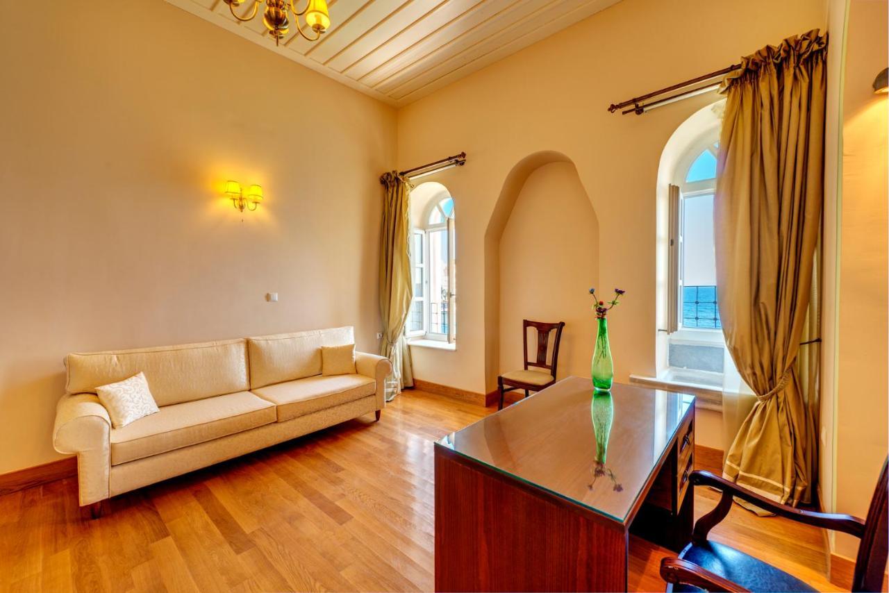 Apollonion Palace Ermoupoli Dış mekan fotoğraf