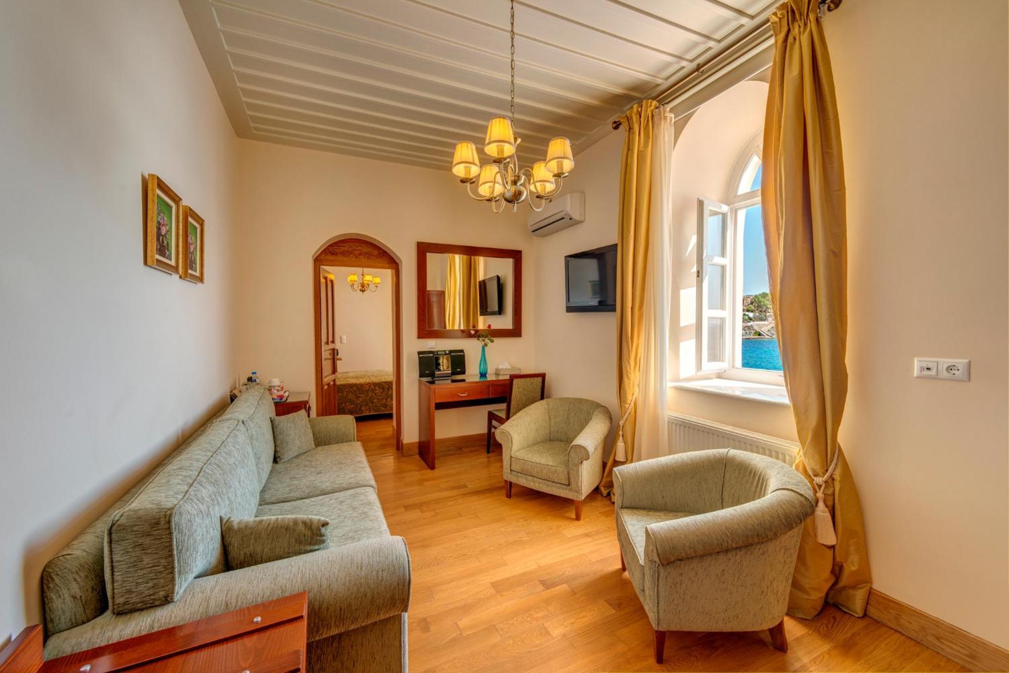 Apollonion Palace Ermoupoli Oda fotoğraf