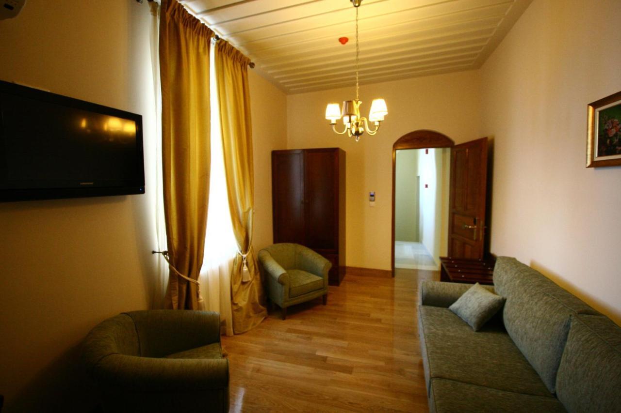 Apollonion Palace Ermoupoli Oda fotoğraf